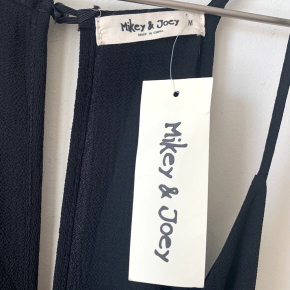 Mikey & Joey Jumpsuit Size M Romper Pinstripe Black Pants NWT Retro Neutral Tank - Picture 4 of 6